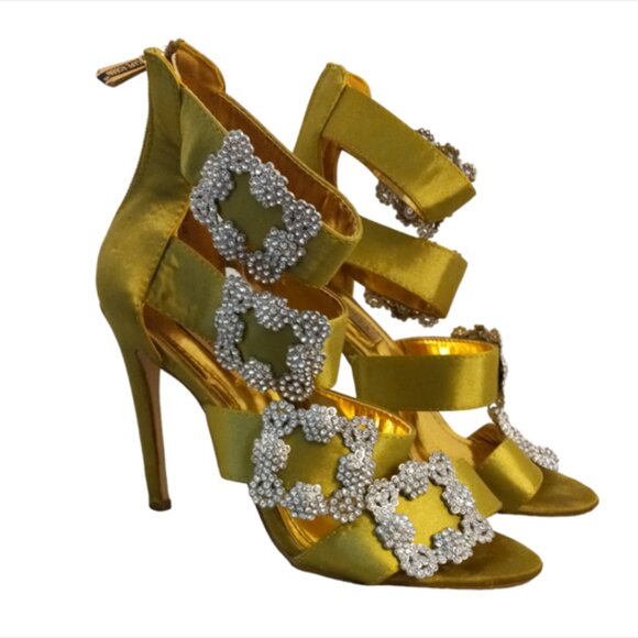 Cape Robbin Sexy Strappy Buckle Olive Stiletto Heels - Picture 11 of 12